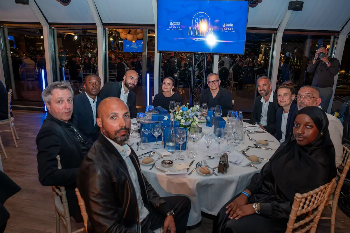 gala avec l'om et le président du club de foot de la castellane